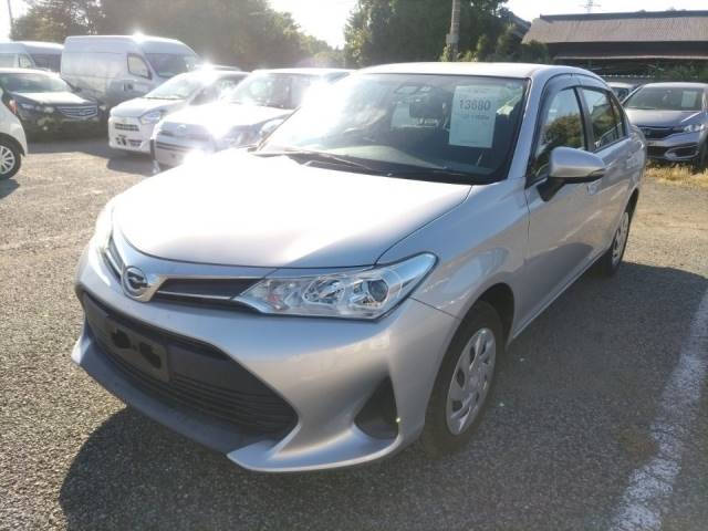 13680 TOYOTA COROLLA AXIO NZE164 2018 г. (LUM Tokyo Nyusatsu)